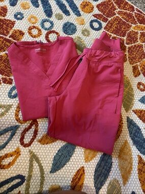 Mandala Drawstring Scrub set in Berry Pink